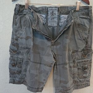 Express Men's Camouflage Cargo Shorts